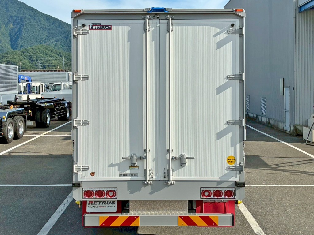 画像大 8枚目